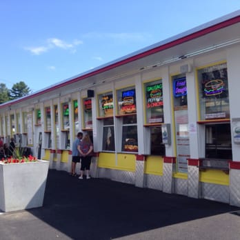 Martha's Dandee Creme - Awesome - Ice Cream & Frozen Yogurt Near Me - Queensbury, New York