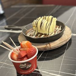 Melt n Dip - Brownies Magic (31) - put the strawberries on the side