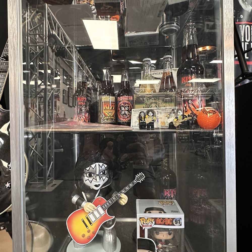 Get a Haircut - Kiss Fans ..... - Barbers Near Me - Las Vegas, Nevada Get a Haircut - Kiss Fans ..... - Barbers Near Me - Las Vegas, Nevada