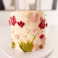 Golden Bloom Floral Birthday Cake