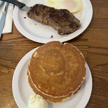 Eggs 'n Things - Ribeye Steak & Eggs with side of pancakes - Breakfast & Brunch Near Me - Honolulu, Hawaii
