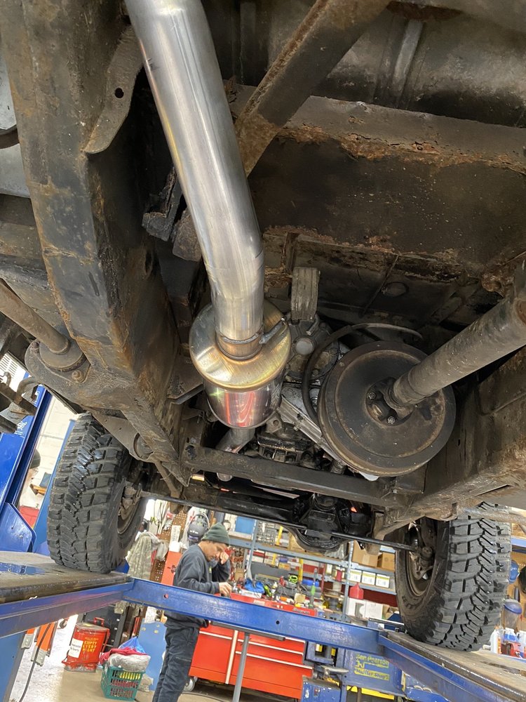 MUFFLER KING BRAKE AND RADIATOR Updated September 2024 16 Photos