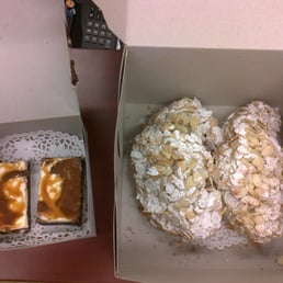 Salted caramel brownies and almond croissants for guess who? The girls! Salted caramel brownies and almond croissants for guess who? The girls!