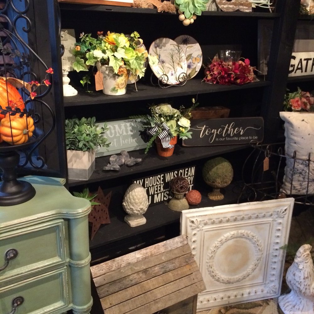 Willow Barn Designs - Flowers & Gifts Near Me - East Longmeadow, Massachusetts Willow Barn Designs - Flowers & Gifts Near Me - East Longmeadow, Massachusetts