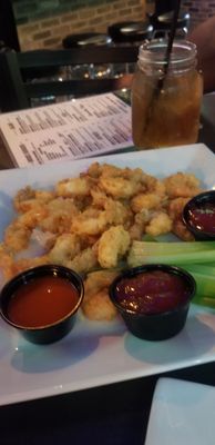 Birdies Sports Bar & Grill by null