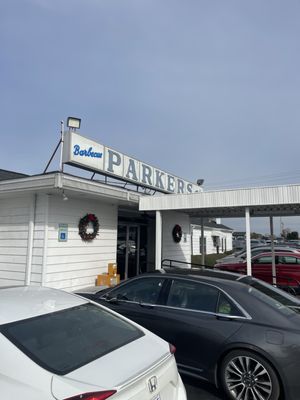 Parker's Barbecue by null