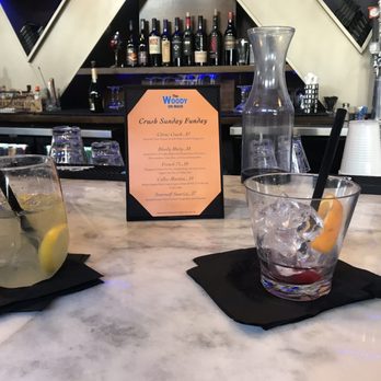 The Woody on Main - two cocktails on the bar - Dance Clubs Near Me - Columbia, South Carolina