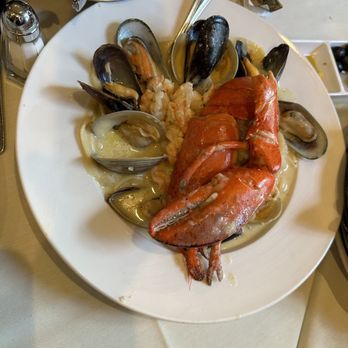 Solar Do Minho - Portuguese Near Me - Belleville, New Jersey
