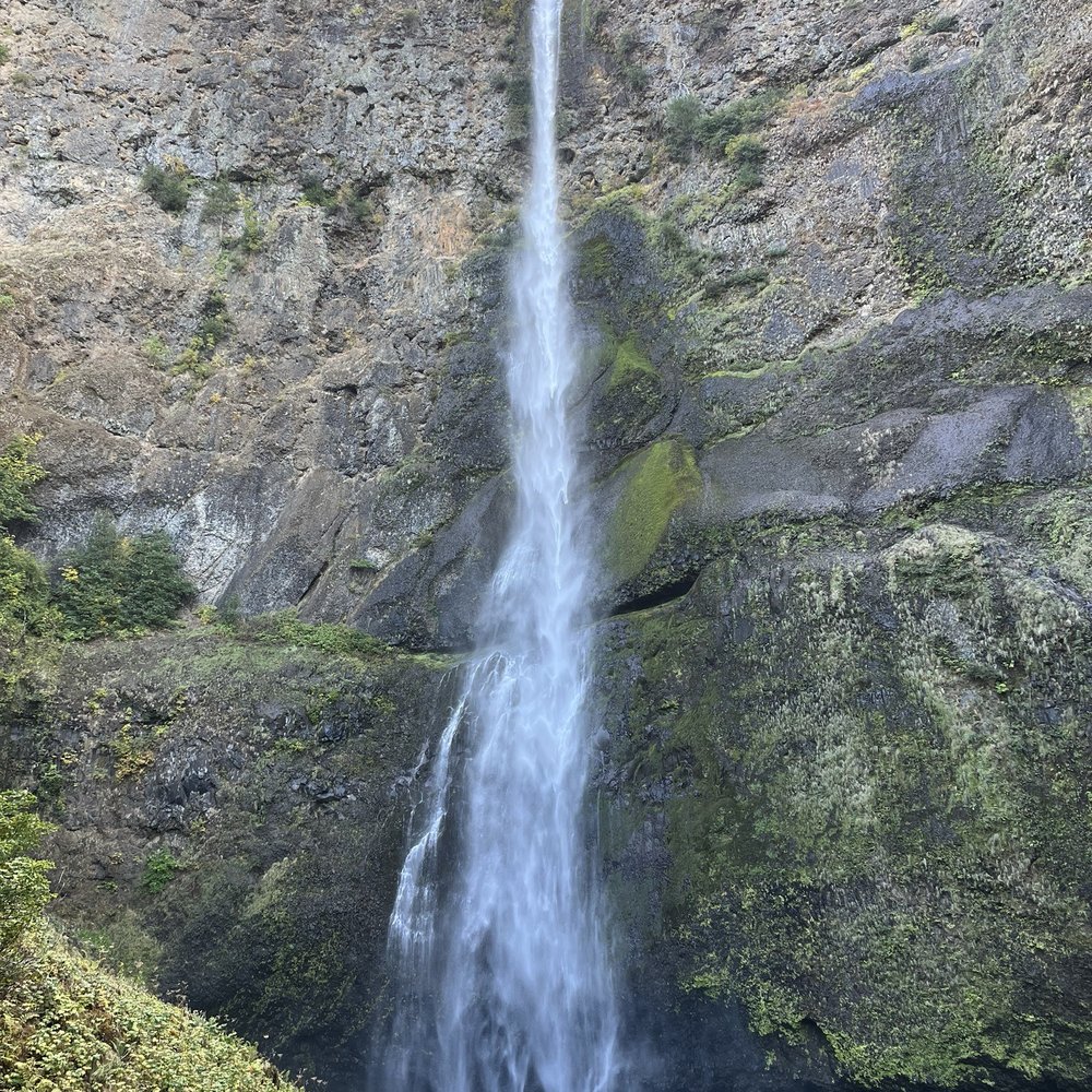 Multnomah Falls - Hiking Near Me - Bridal Veil, Oregon Multnomah Falls - Hiking Near Me - Bridal Veil, Oregon