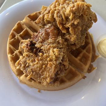 Pancakes & Waffles - Honey butter chicken and waffle - Breakfast & Brunch Near Me - Honolulu, Hawaii