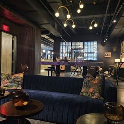 KnuckleBones Elixir - This is the seating area.