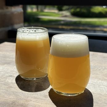 Oakflower Brewing - Breweries Near Me - Long Hill, New Jersey