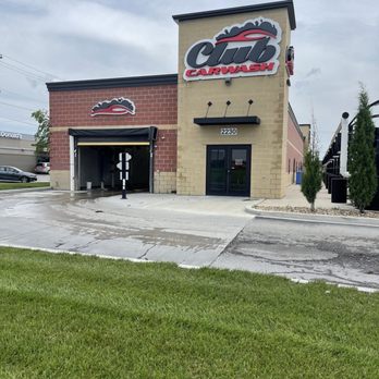 Club Car Wash - Car Wash Near Me - Ottawa, Kansas Club Car Wash - Car Wash Near Me - Ottawa, Kansas