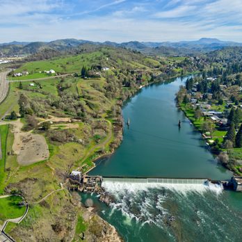 J Mann Realty - Gorgeous riverfront property overlooking the Winchester Dam. - Real Estate Agents Near Me - Myrtle Creek, Oregon J Mann Realty - Gorgeous riverfront property overlooking the Winchester Dam. - Real Estate Agents Near Me - Myrtle Creek, Oregon