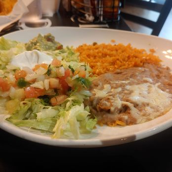 El Toro Bravo  - Mexican Near Me - Indianapolis, Indiana
