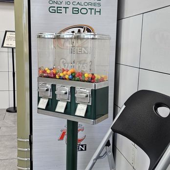 Pizza Amore - Gum ball machines!!! - Pizza Near Me - Escondido, California