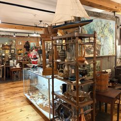Waverly Square Antiques