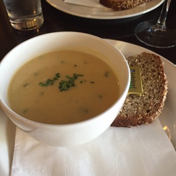 Matt The Thresher - Seafood chowder - Seafood Near Me - Dublin, D Matt The Thresher - Seafood chowder - Seafood Near Me - Dublin, D