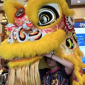HL Peninsula Pearl - Got treated to a lion dance for CNY - Dim Sum Near Me - Burlingame, California HL Peninsula Pearl - Got treated to a lion dance for CNY - Dim Sum Near Me - Burlingame, California