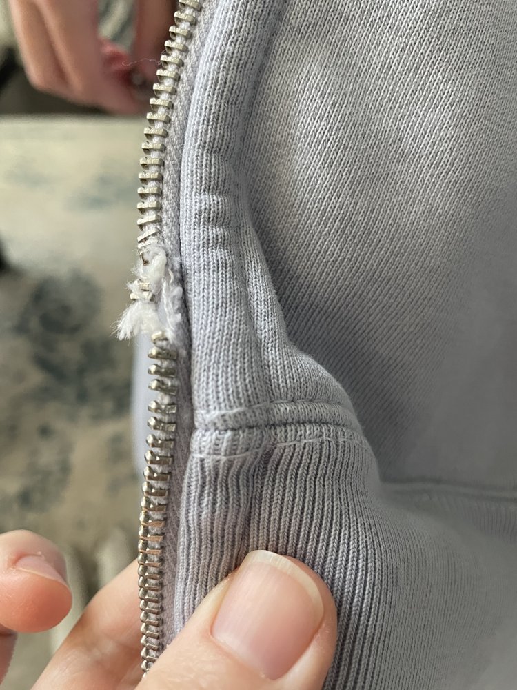 BRANDY MELVILLE 17 Reviews 11621 Rock Rose Ave, Austin, Texas