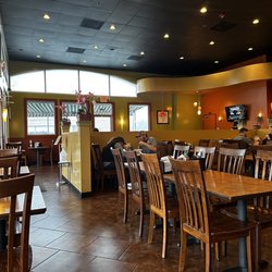 Pho Viet Vietnamese Cuisine - Seating area