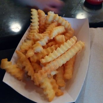 Shake Shack Chicago Athletic Association - Fast Food Near Me - Chicago, Illinois Shake Shack Chicago Athletic Association - Fast Food Near Me - Chicago, Illinois