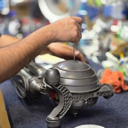 Ace Vacuums - Life shouldn't suck... but your vacuum definitely should.
Stop pushing the dirt around. Let's get you back to peak performance!