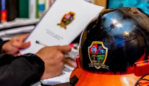 Lucky Nephew Construction Services Corporation Logo