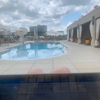 The Westin Chattanooga - Pool with cabanas - Hotels Near Me - Chattanooga, Tennessee The Westin Chattanooga - Pool with cabanas - Hotels Near Me - Chattanooga, Tennessee