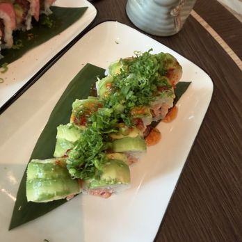 Negroni - Roll - Sushi Bars Near Me - Miami, Florida Negroni - Roll - Sushi Bars Near Me - Miami, Florida