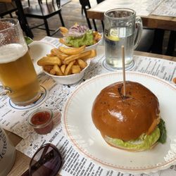 Ronny Biggs Burger