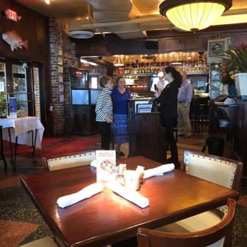 Pappadeaux Seafood Kitchen - Inside restaurant. - Seafood Near Me - Houston, Texas Pappadeaux Seafood Kitchen - Inside restaurant. - Seafood Near Me - Houston, Texas