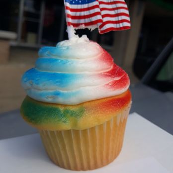 Lochel's Bakery - Patriotic cupcake - Bakeries Near Me - Hatboro, Pennsylvania Lochel's Bakery - Patriotic cupcake - Bakeries Near Me - Hatboro, Pennsylvania