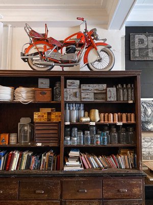 Photo of Outdated an Antique Cafe - Kingston, NY, US.