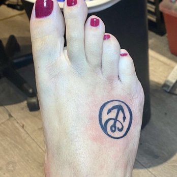 Broken Clover Tattoo - Logo from my sorority - Tattoo Near Me - Tucson, Arizona