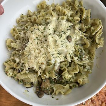Sauci Pasta - Pesto pasta - Pasta Shops Near Me - Saint Charles, Missouri