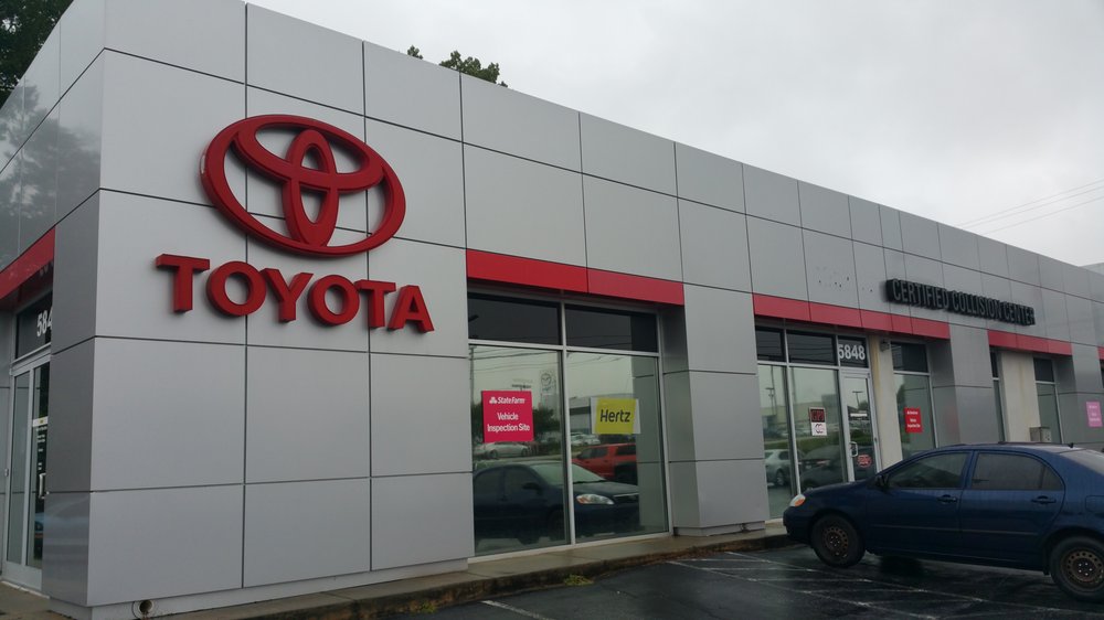 World Toyota Collision Center, Atlanta Roadtrippers