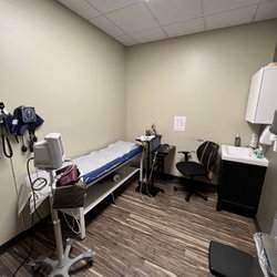 Columbus Medical Arts - Inside - initial exam room first floor