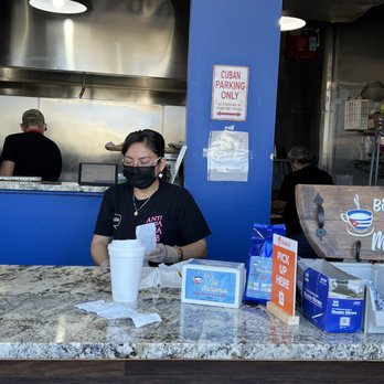 Bia's Cafe Marianao - Cuban Near Me - Chicago, Illinois