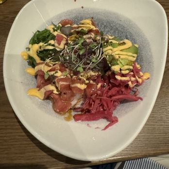 Dryft Wellesley - Tuna Poke Bowl - Seafood Near Me - Wellesley, Massachusetts