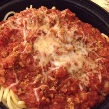 Lamppost Pizza - Spaghetti w/ Meat Sauce and Italian Sausages (which are buried). Very good. - Pizza Near Me - Irvine, California