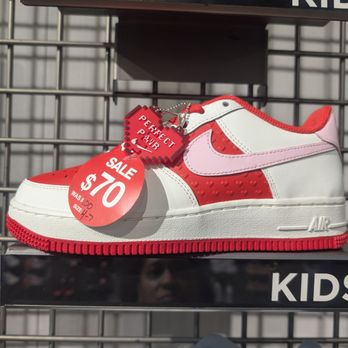 air force 1 tanger outlet