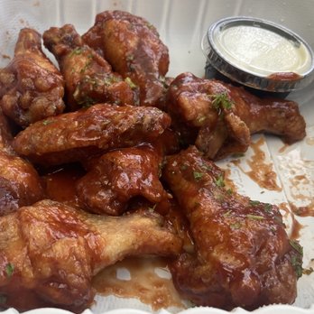 The Ojai Beverage - Strawberry habanero wings - Beer, Wine & Spirits Near Me - Ojai, California The Ojai Beverage - Strawberry habanero wings - Beer, Wine & Spirits Near Me - Ojai, California