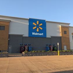 Walmart Supercenter - Walmart Supercenter, Manchester