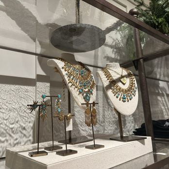 Yellow Rose by Kendra Scott - Western necklaces - Jewelry Near Me - Austin, Texas Yellow Rose by Kendra Scott - Western necklaces - Jewelry Near Me - Austin, Texas