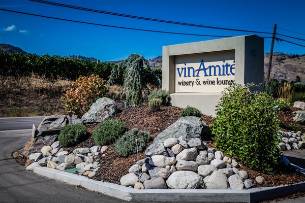 vinAmité Cellars - Winery and Wine Lounge by null