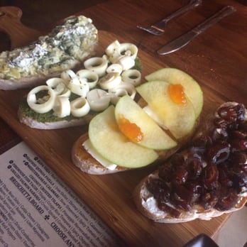 Sofrita - The artichoke, hearts of palm, Brie, and sweet cream cheese bruschetta. Brie was my favorite! - Mexican Near Me - Fountain Hills, Arizona