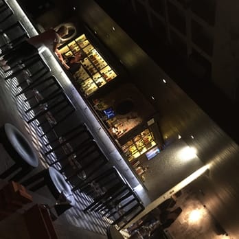 Vera’s - Cocktail Bars Near Me - Somerville, Massachusetts