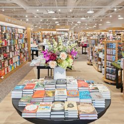 Barnes & Noble