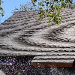 R Deleon Roofing